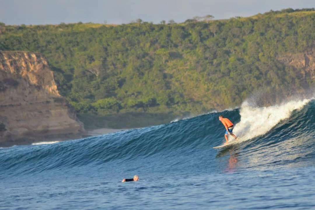 Ombak At , A Luxury Surf And Kite Destination, Close To Inside Ekas